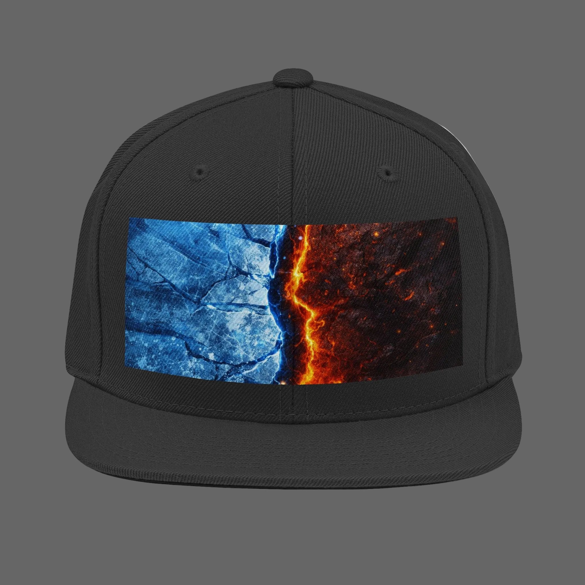 Fire & Ice Snapback – Grafisk caps med delt elementdesign
